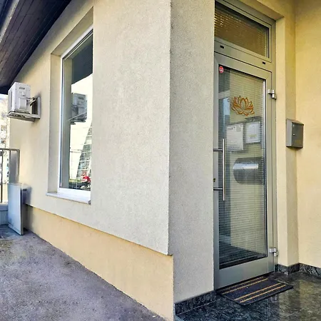 Apartma Rubis Appartement *