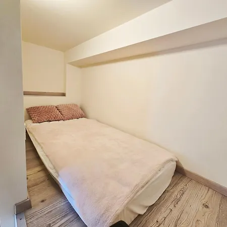 Rubis * לובליאנה