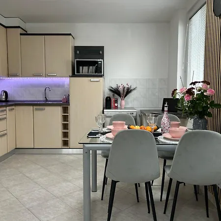 Rubis * לובליאנה