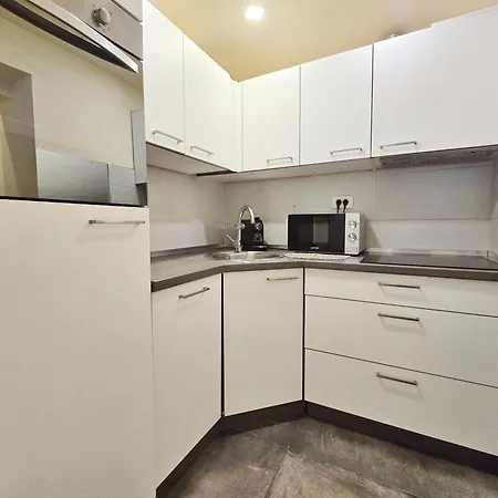 Apartma Rubis Apartment *